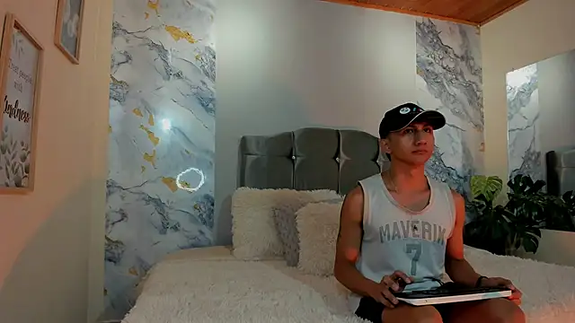 oliver mr  online show from 01-09-26, 08:27