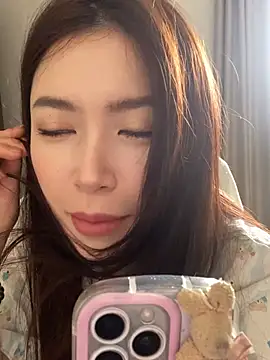 MoLi0066 online show from 03-04-26, 08:22