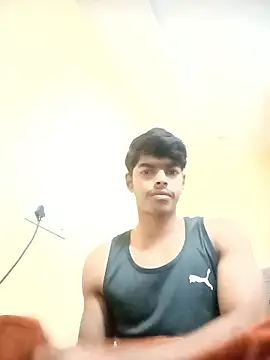 Snapshot of monster_33 chatting on 01-08-26, 07:47 monster 33 online show from 01-08-26, 07:47