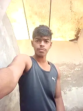 Snapshot of monster_33 chatting on 02-11-26, 05:29 monster 33 online show from 02-11-26, 05:29