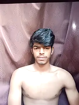 Snapshot of monster_33 chatting on 09-09-25, 02:43 monster 33 online show from 09-09-25, 02:43