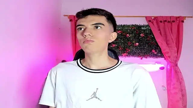 dylan 202520  online show from 09-23-25, 11:28