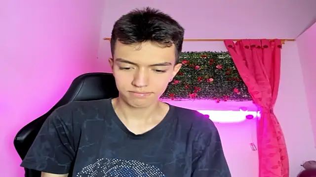 dylan 202520  online show from 10-03-25, 11:34