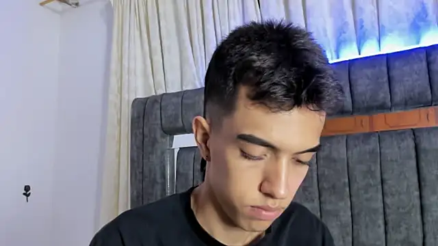 dylan 202520  online show from 09-25-25, 11:27