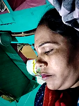 Pooja750 online show from 12-22-25, 06:41