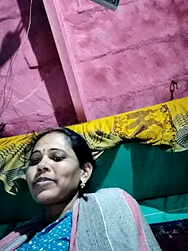 Pooja750 online show from 12-02-25, 12:44