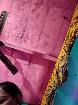 Pooja750 online show from 11-12-25, 06:34