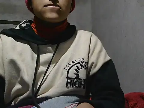 Snapshot of seemujaan chatting on 01-07-26, 03:17 seemujaan online show from 01-07-26, 03:17