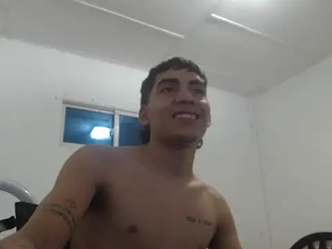 Snapshot of el_mono_420 chatting on 11-25-25, 07:41 el mono 420 online show from 11-25-25, 07:41