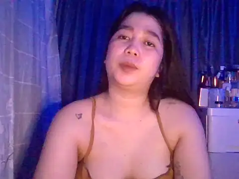 Snapshot of Asianhotskinny chatting on 06-17-26, 04:50 Asianhotskinny online show from 06-17-26, 04:50
