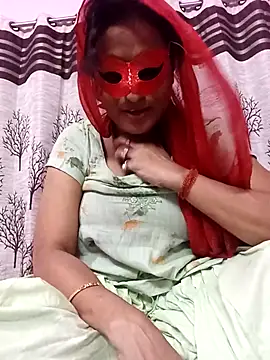 Snapshot of Gullapi chatting on 10-10-25, 08:04 Gullapi online show from 10-10-25, 08:04