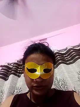 Snapshot of Gullapi chatting on 03-24-26, 03:28 Gullapi online show from 03-24-26, 03:28