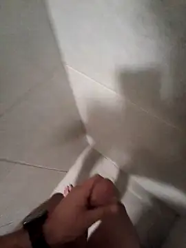 948197 online show from 11-14-25, 03:37