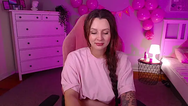 Barbara Brylska online show from 09-22-25, 02:12