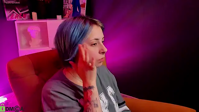 Penny Stanley online show from 10-03-25, 02:26