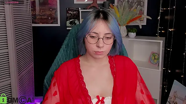 Penny Stanley online show from 11-26-25, 02:22