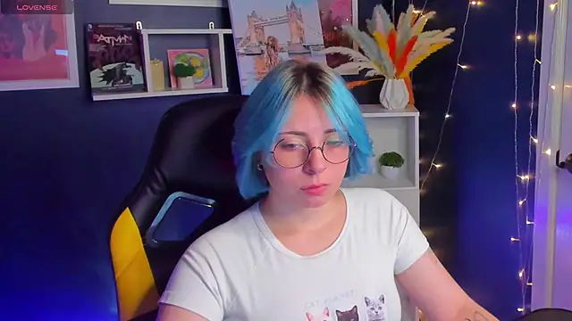 Penny Stanley online show from 10-20-25, 02:02