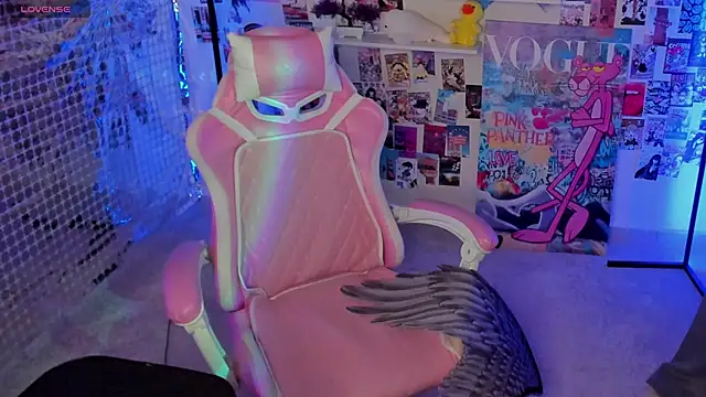 Penny Stanley online show from 11-05-25, 01:52