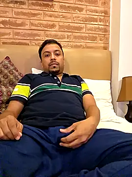 BindaasBong online show from 09-26-25, 04:47