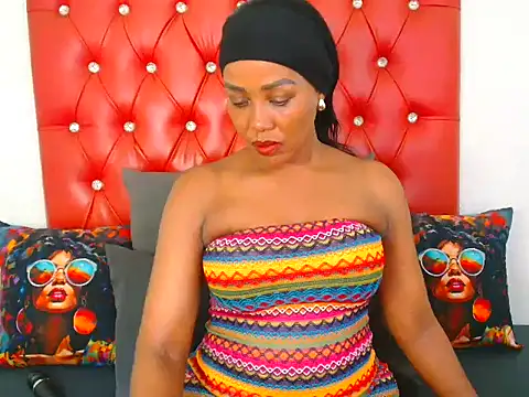 GaggingQueen32 online show from 10-22-25, 04:06