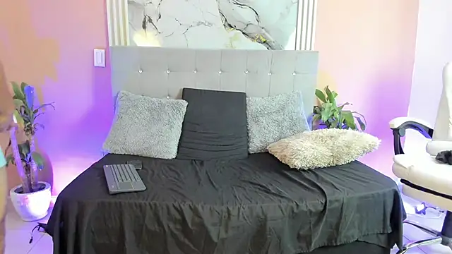  online show from 02-23-26, 12:28