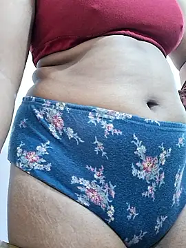 Snapshot of BeautyGirl_sara chatting on 02-24-26, 04:57 BeautyGirl sara online show from 02-24-26, 04:57