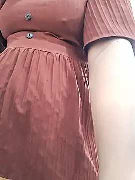 Snapshot of BeautyGirl_sara chatting on 02-25-26, 10:04 BeautyGirl sara online show from 02-25-26, 10:04