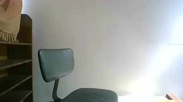 Isisflame online show from 11-02-25, 02:22