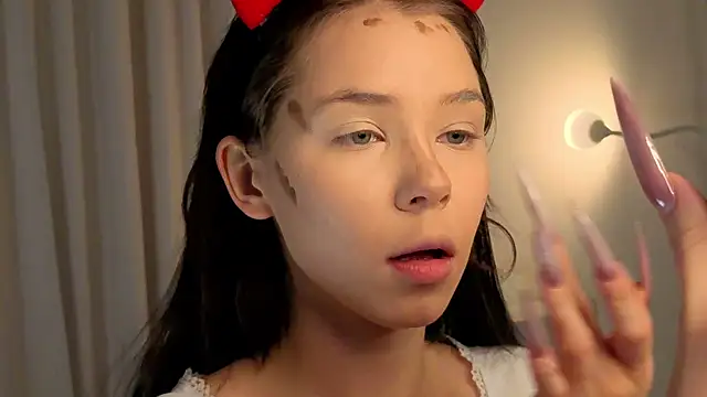 slyshypie online show from 11-28-25, 01:33