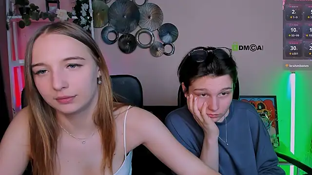 keylas moan online show from 03-26-26, 06:06