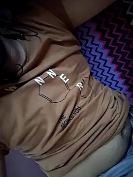 riyamore9623 online show from 11-13-25, 09:35