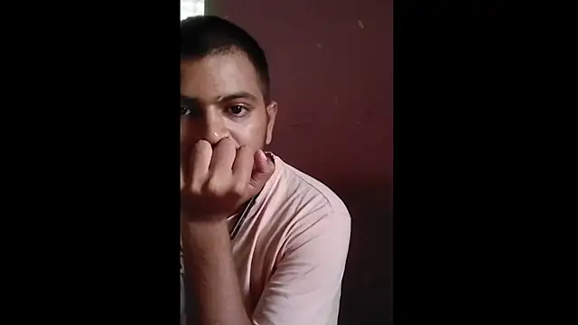 riyamore9623 online show from 09-18-25, 10:29