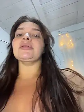 sarahreyess 11 online show from 10-18-25, 03:52