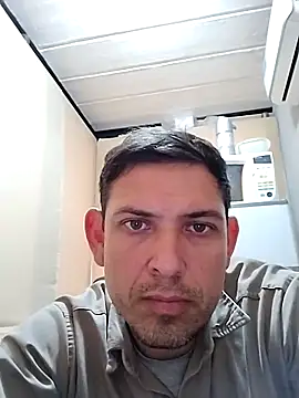 Snapshot of Az-09Ga chatting on 06-04-26, 12:32 Az-09Ga online show from 06-04-26, 12:32