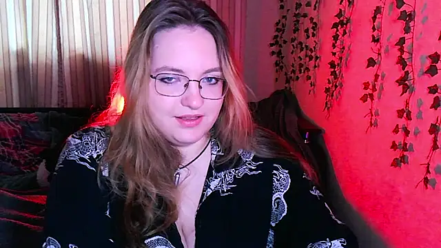 Snapshot of ZayaRush chatting on 09-27-25, 08:20 ZayaRush online show from 09-27-25, 08:20