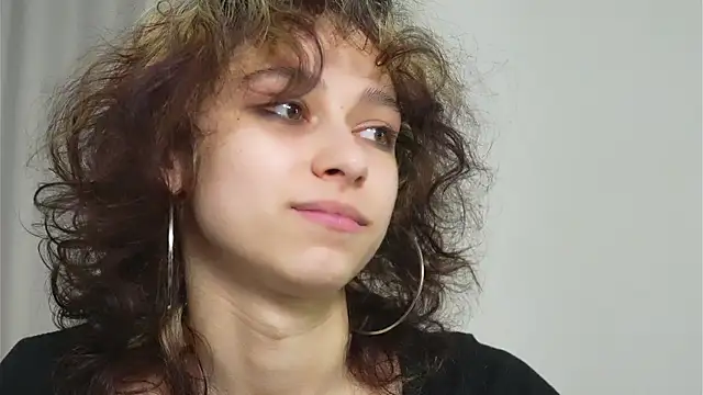 MimiLicks online show from 10-18-25, 08:27