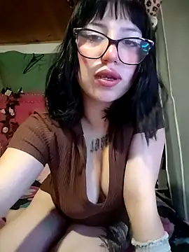 Snapshot of Kitty_Melodi chatting on 10-30-25, 09:07 Kitty Melodi online show from 10-30-25, 09:07