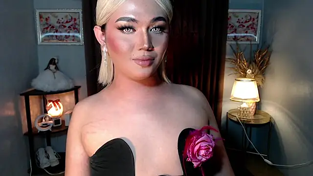 Kayiejuan 69 online show from 10-19-25, 12:57