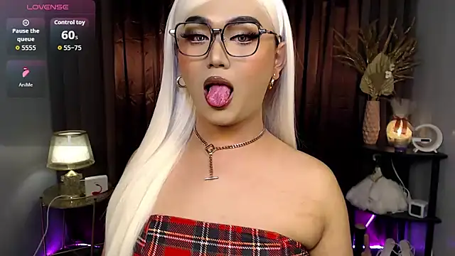 Kayiejuan 69 online show from 09-16-25, 02:40