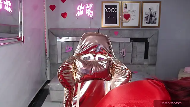 Red Bunny v online show from 02-19-26, 01:24