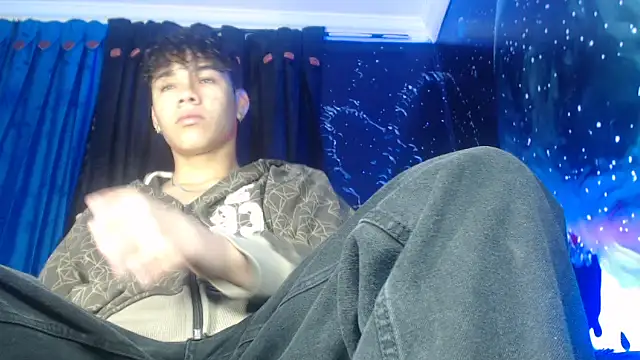 SemerHott online show from 12-14-25, 01:17