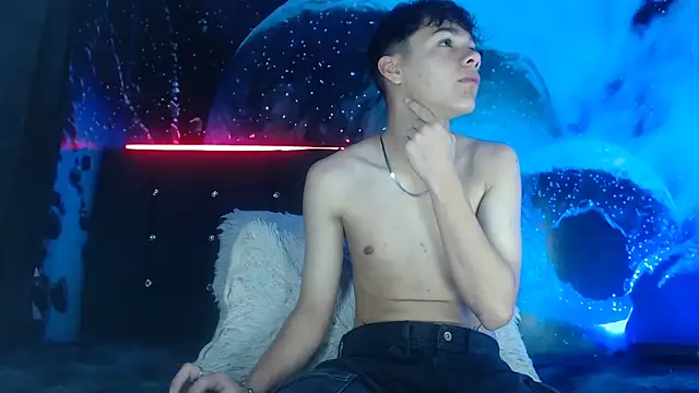 SemerHott online show from 11-01-25, 04:23