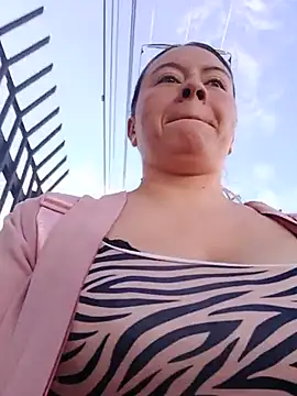 Hannah-colx online show from 06-20-26, 12:10