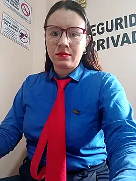 Hannah-colx online show from 10-29-25, 02:16