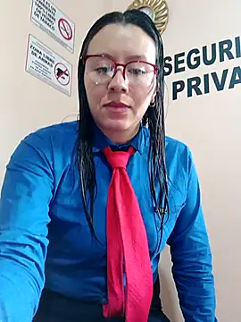 Snapshot of Hannah-colx chatting on 09-20-25, 02:11 Hannah-colx online show from 09-20-25, 02:11