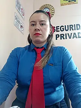 Snapshot of Hannah-colx chatting on 04-28-26, 06:56 Hannah-colx online show from 04-28-26, 06:56