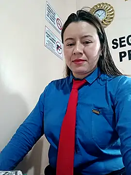 Hannah-colx online show from 04-17-26, 04:10