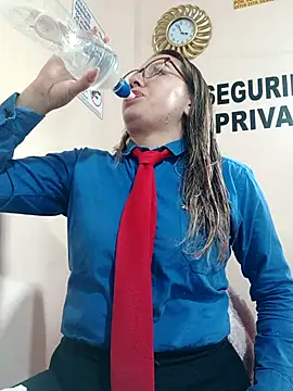 Hannah-colx online show from 04-12-26, 08:56