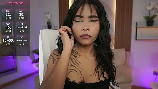 GiaNovak online show from 12-22-25, 08:20