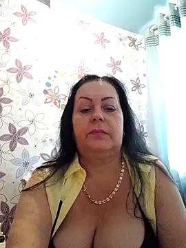 Snapshot of 430LekaLove chatting on 10-18-25, 07:54 430LekaLove online show from 10-18-25, 07:54